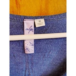 Super cute ruffle shirt